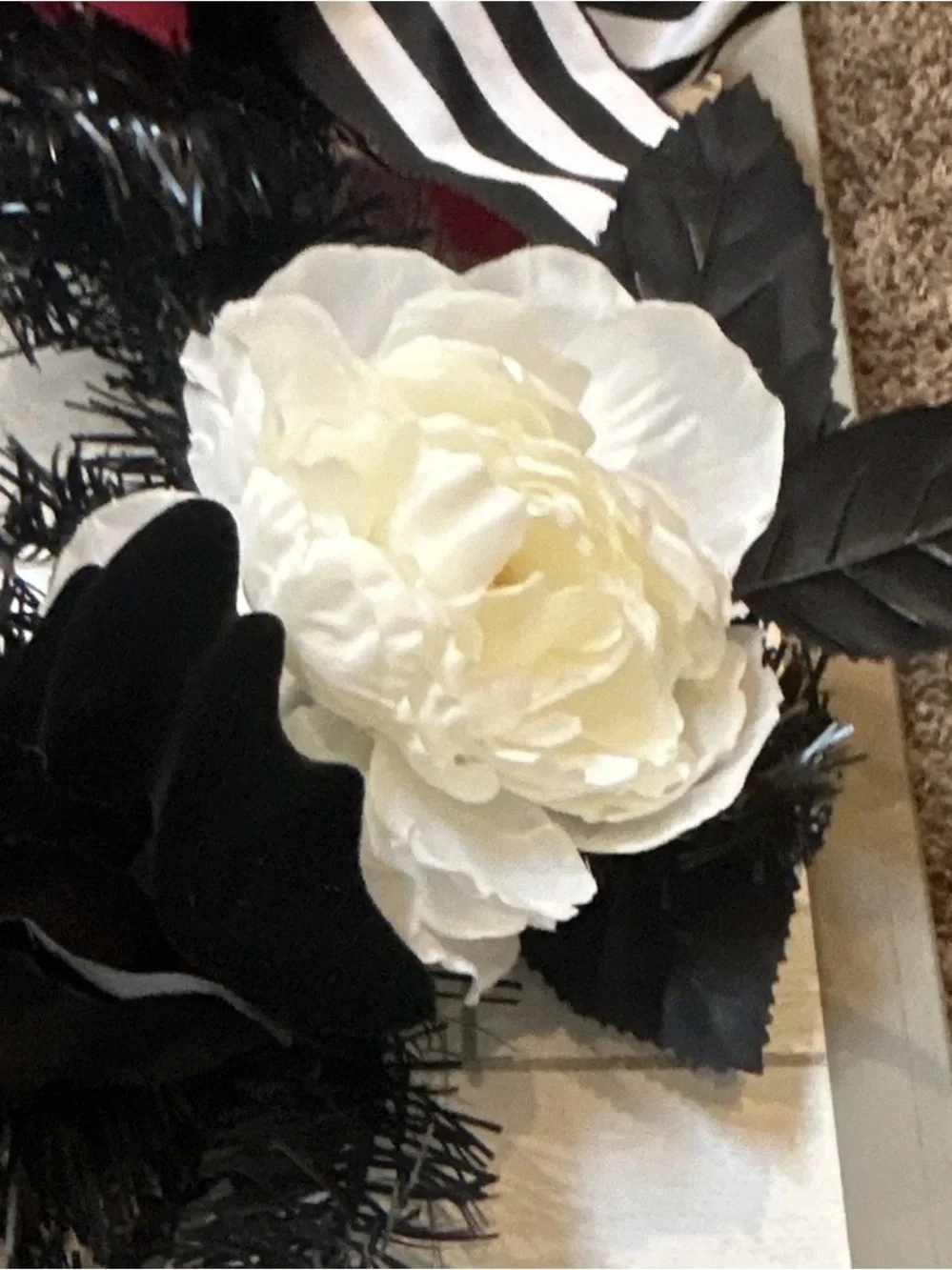 New 6 ft Ashland Artificial Halloween Black Rose White Peony Garland-Velvet Bats